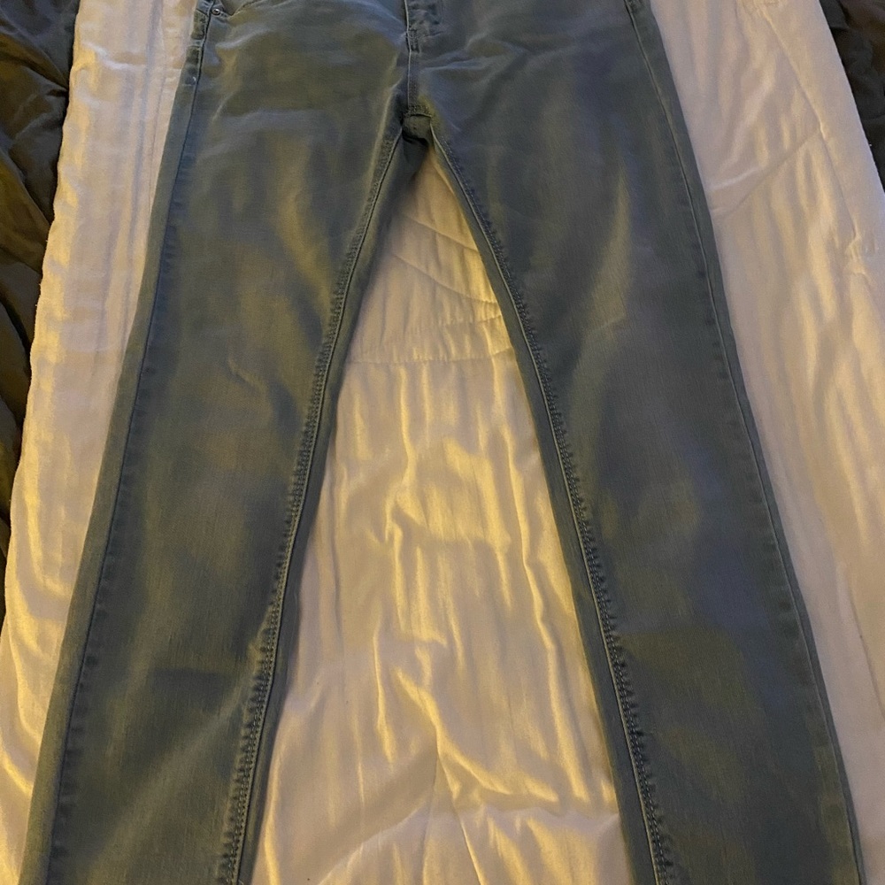 Begging blue jeans size 29